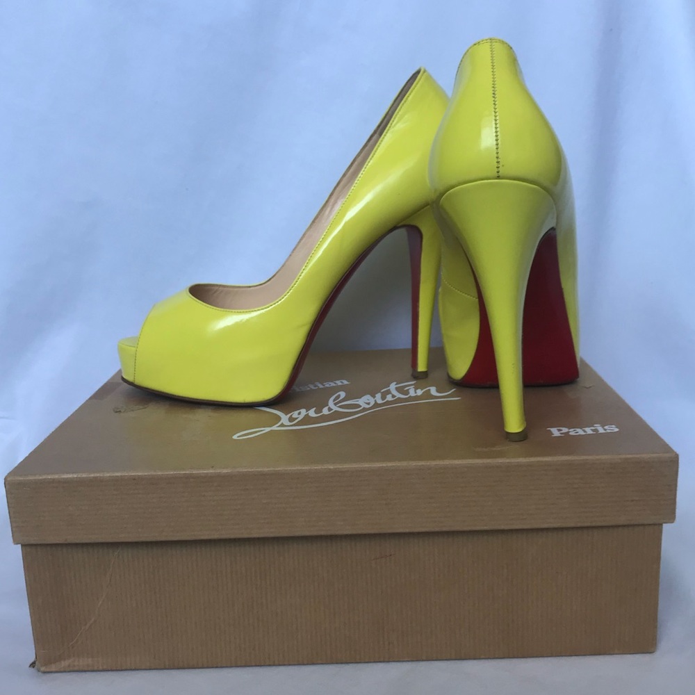 Christian Louboutin Hyper Prive Patent Heels